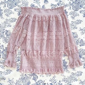LACE OFF THE SHOULDER BEAUTIFUL TOP
